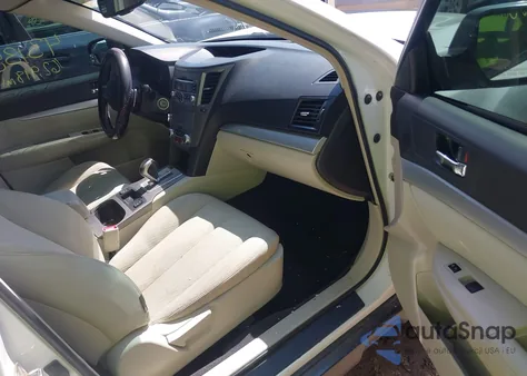 2010 Subaru Outback 2.5I Premium из США, поврежденный, VIN 4S4BRCGC4A3317310